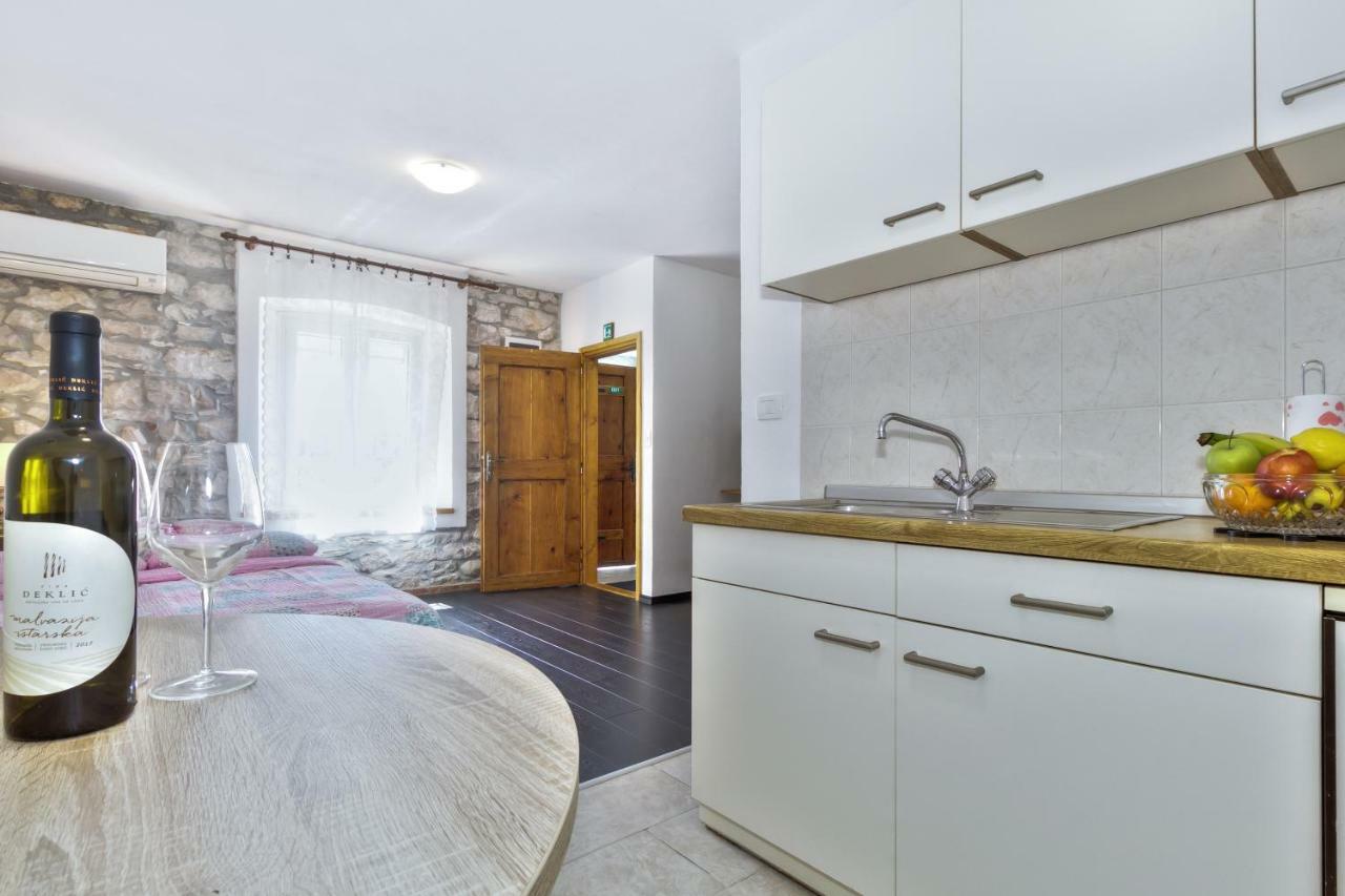 Apartmani Anna Umag Exteriör bild